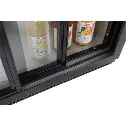 Backbar mit Glasschiebetüren 196