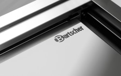 Arbeitsschrank mit Aufkantung und Schiebetüren Breite 1200 mm