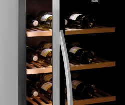 Weinkühlschrank mit 2 Zonen für 126 Flaschen mit Glastür