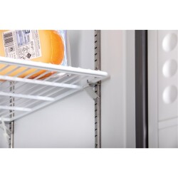 Halter für Rost