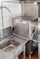 Großraum-Haubenspülmaschine Gastroline 3605 APW