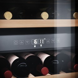Weinkühlschrank C154F 2 Temperaturzonen einbaufähig