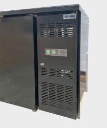 Barkühlschrank mit 3 Volltüren schwarz BB 200