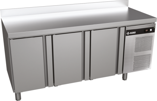 Kühltisch mit 3 Türen und Aufkantung Classic KT 3300