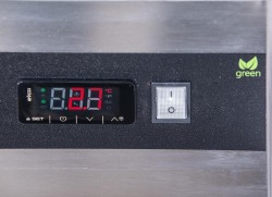 Kühltisch mit 3 Türen und Aufkantung Classic KT 3300