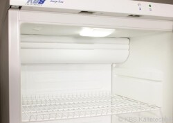 Getränkekühlschrank mit Glastür und...
