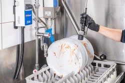 PREMIUM Knebel-Geschirrwaschbrause Schwenkhahn & LOW-Flow Brause
