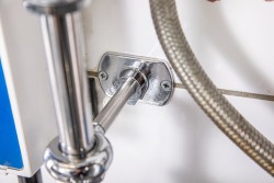 PREMIUM Knebel-Geschirrwaschbrause Schwenkhahn & LOW-Flow Brause