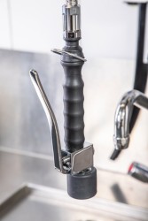 PREMIUM LEED Hebel-Geschirrwaschbrause Schwenkhahn & LOW-Flow Brause