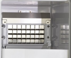Eiswürfelbereiter Modell EB 30IN
