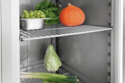 Edelstahl-Kühlschrank mit 2 Türen auf Rollen KGN2-212