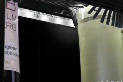 Weinkühler mit LED Beleuchtung 4FLS-10