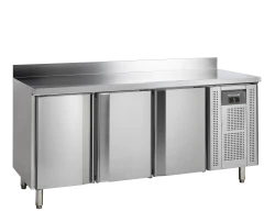 Kühltisch mit 3 TürenGN1/1 CK7310X1SP
